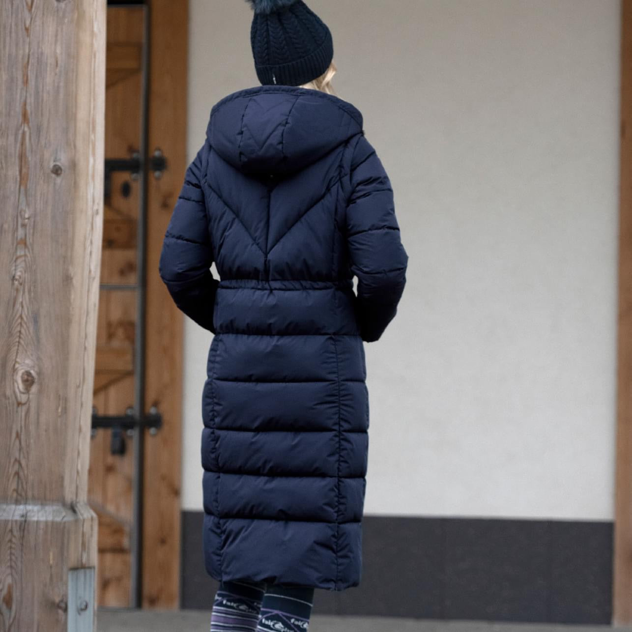 FairPlay Sia long padded coat detachable sleeves
